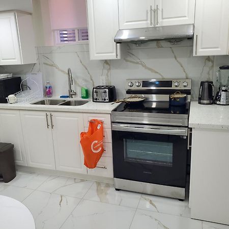 Raesabu Guest House 布兰普顿 外观 照片